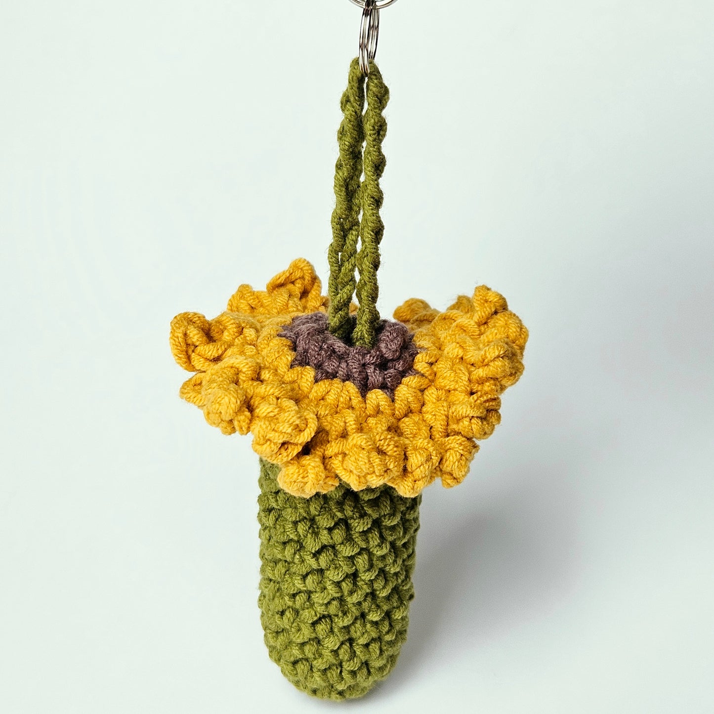 Crochet Flower Lipbalm Keychain Sunday, November 1. 1-3pm 
(Intermediate)
Crochet a flower and a hollow stem to hold your lip balm and clip it to your bag. Basic crochet knowledge needed.
All supplies included. Art Guide: Amanda Wedemeyer. Age 18+