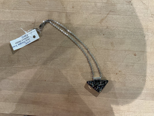 #47 Triangular Dichro