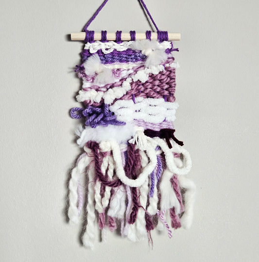 Woven Wall Art  - Saturday March 14th from 3pm-6pm

(Beginner)
Intro to weaving, all supplies included. Pick your colors and let your creativity flow! Art Guide: Amanda Wedemeyer