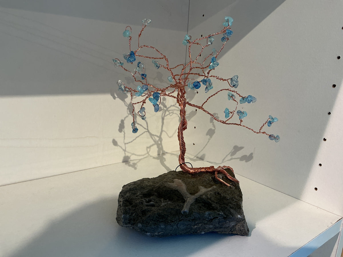 Blue chips on copper wire