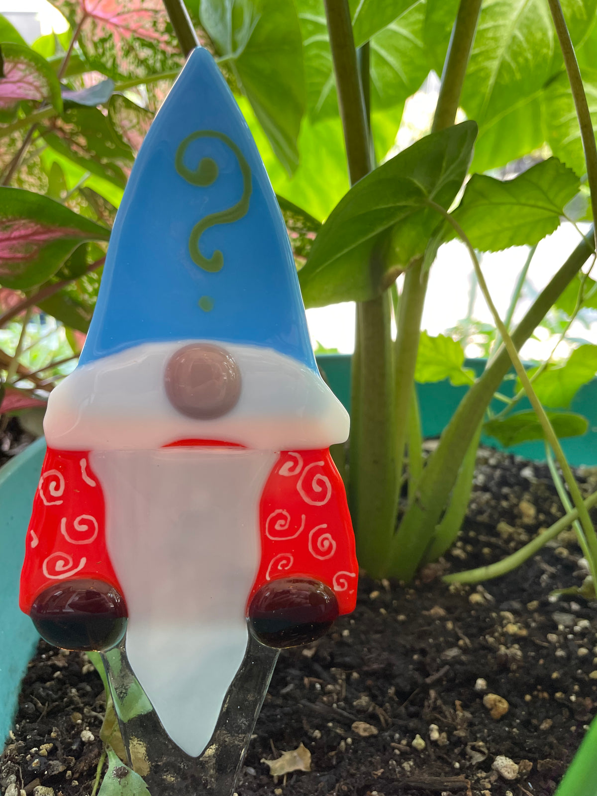 Fused Glass Gnomes. Sunday,November 22. 1-5pm Art Guide: Patty DeMaria. Learn about cutting and fusing glass to make gnomes. Your pieces will be fired offsite and be ready for pickup the following week. Ages 18+